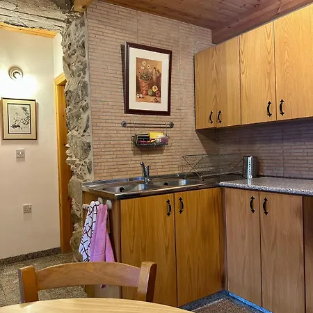 Eria House בית נופש Moutoullas